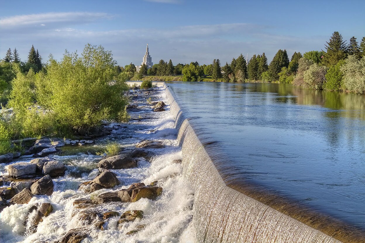 United Cheap Flights to Idaho Falls